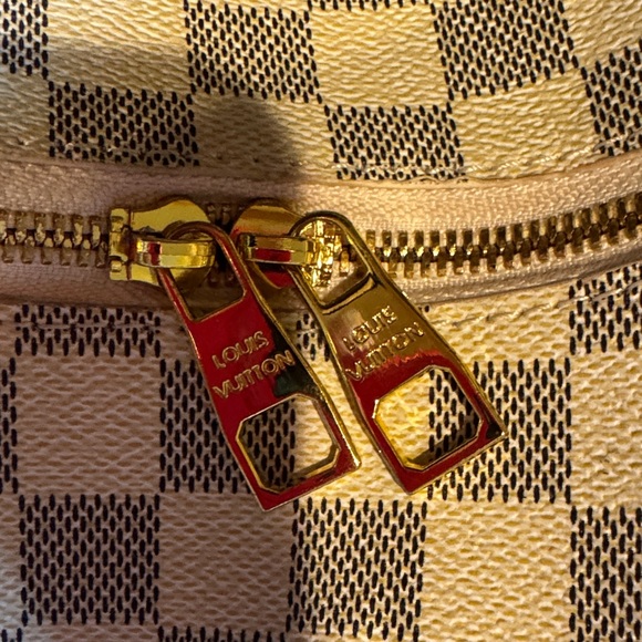 Checkered Shoulder Bag - Picture 6 of 12